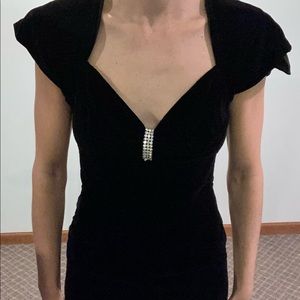Velvet Pendant Cap Sleeve Dress